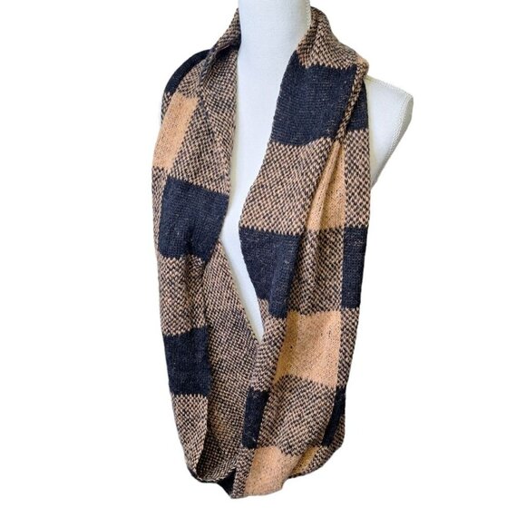 Ardene Scarf Inifinity Plaid Fall Warm Wrap Black Tan - Picture 6 of 7